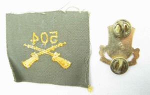 US 508th Parachute Infantry Regiment modern DI and Pre-Vietnam color sew on officers collar cross rifles.