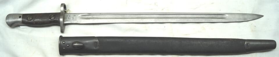 P1907 bayonet with almond stud scabbard.