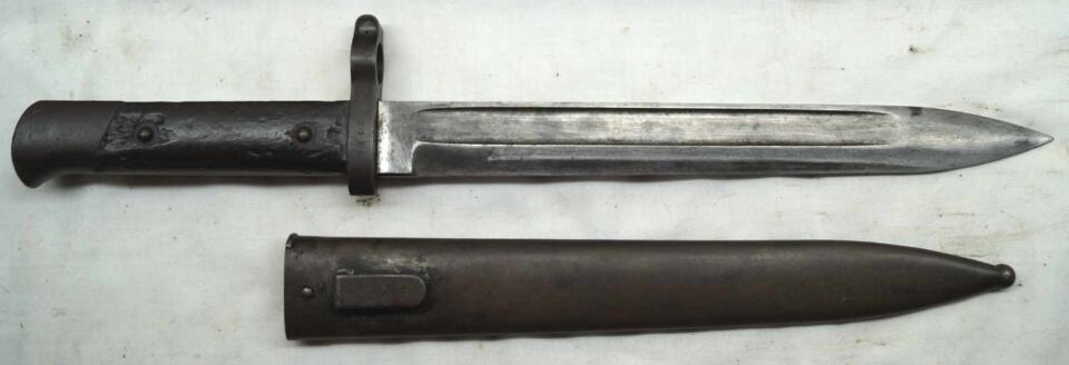 RG1888/95 bayonet with scabbard OEWG.