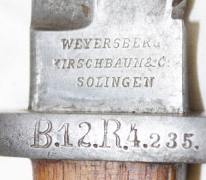 S71/84mS Sawback bayonet with scabbard.