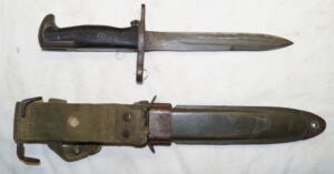 ROK M5 bayonet with M8A1 scabbard (Cut down M1) The female snap on the scabbard’s retaining strap is crushed and will not snap shut.
