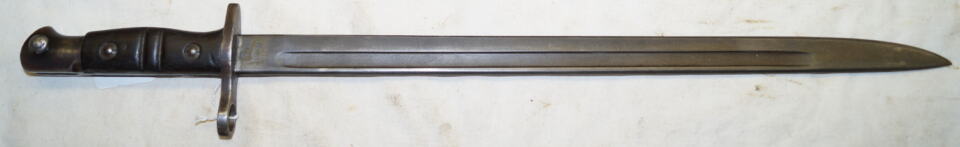 P1913 bayonet REMINGTON 6/17 with US Surcharge to M1917 with British viewers mark cancelled.