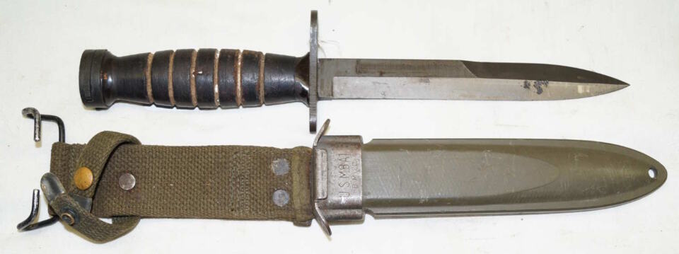 M4 bayonet with M8A1 scabbard and integral frog.