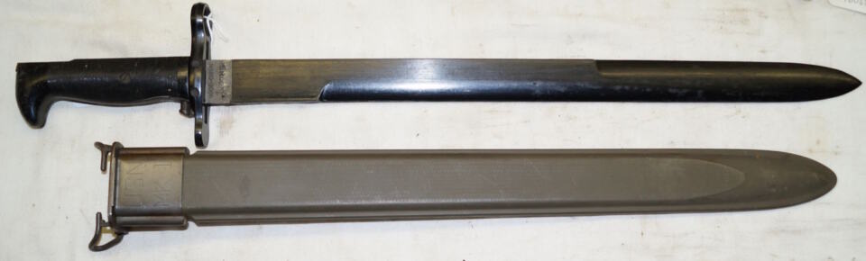 USN MARK 1 Plastic bayonet with MkI scabbard.