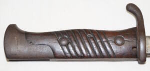 S98nA quillback bayonet with scabbard.