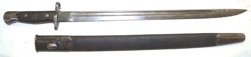 P1907 bayonet with almond stud scabbard.