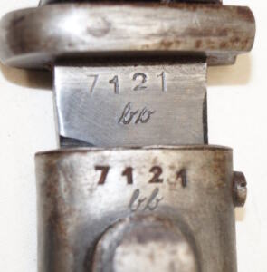 S94/98 bayonet with matching scabbard.