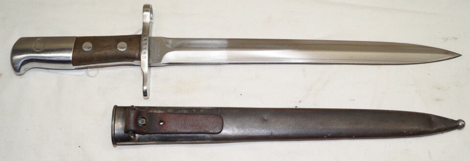 M1918/55 bayonet with scabbard.
