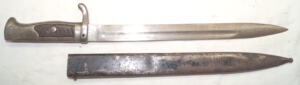 Ersatz bayonet with scabbard.