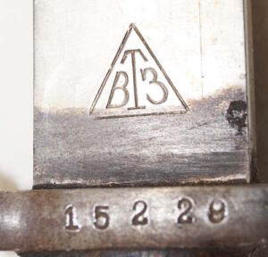 M1924b bayonet with scabbard MEXICAN MODEL with short mortise slot.