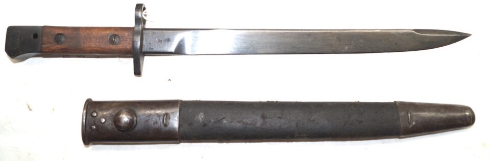 MkIII* bayonet with scabbard.RFI 7/45 Unlike most of these the ricasso mark is actually purposely Mk.III instead of Mk.II but the * was never added.