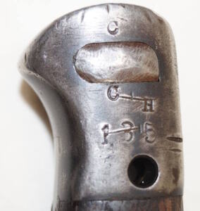 P1907 bayonet with almond stud scabbard.