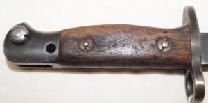 P1907 bayonet with almond stud scabbard.
