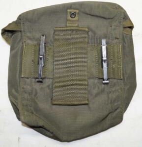First generation US M249 SAW ammunition pouch