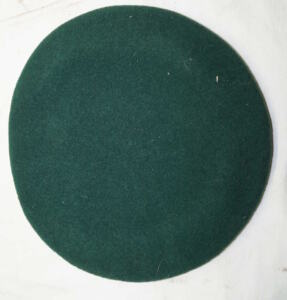 Swiss Airborne Recon Green Beret size 58/59 no crest.