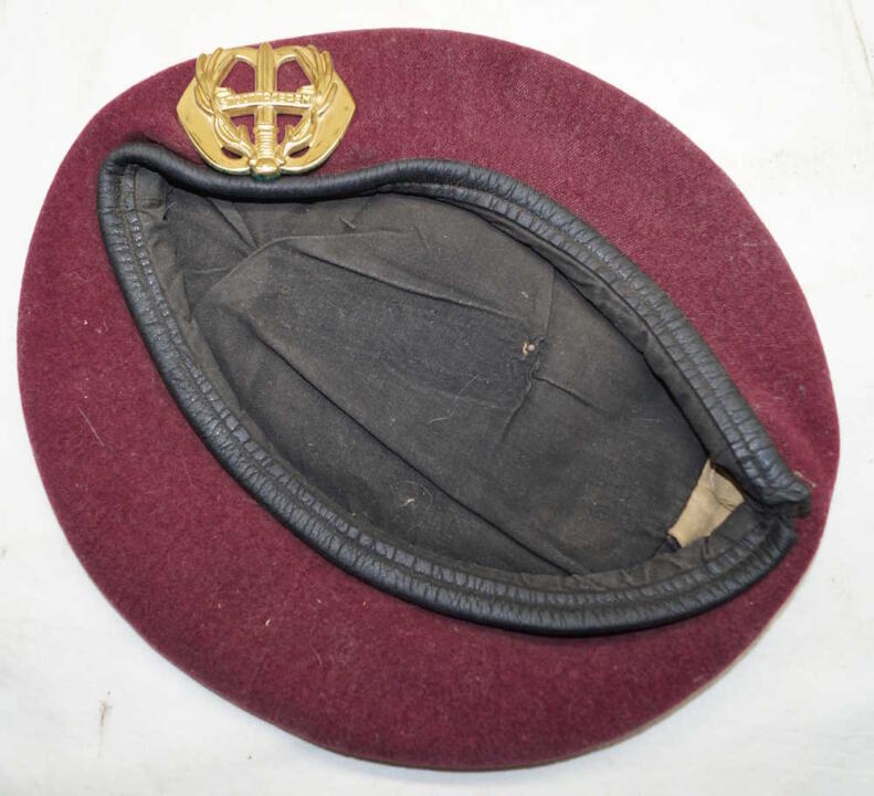 Dutch Afghanistan Storm Trooper (Commando) Maroon Beret size 60 (From a Dutch Afghanistan Vet)
