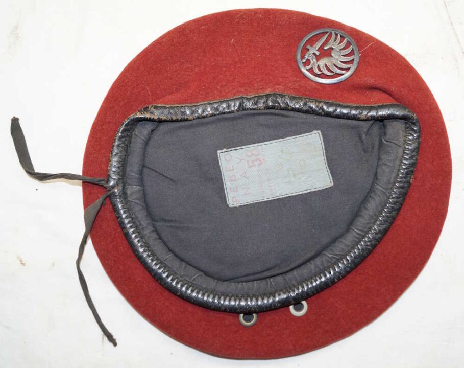 French Paratrooper Maroon Beret Size 58 1960s era