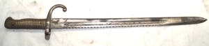 M1880 Comblain sawback bayonet AC scales.