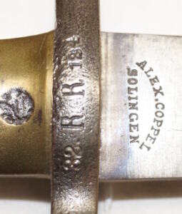 S71 bayonet ERFURT/ALEX COPPEL SOLINGEN W80 32.R.R.124 Pitting on catch spring and crossguard.