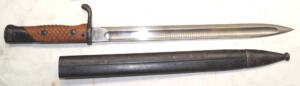 S14 GOTTSCHO bayonet with odd scabbard.