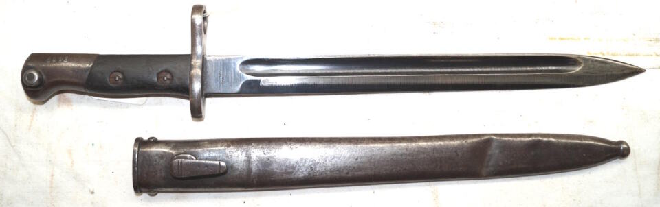 PM35 bayonet with scabbard SIMSON & CO SUHL Blade remains unsharpened.