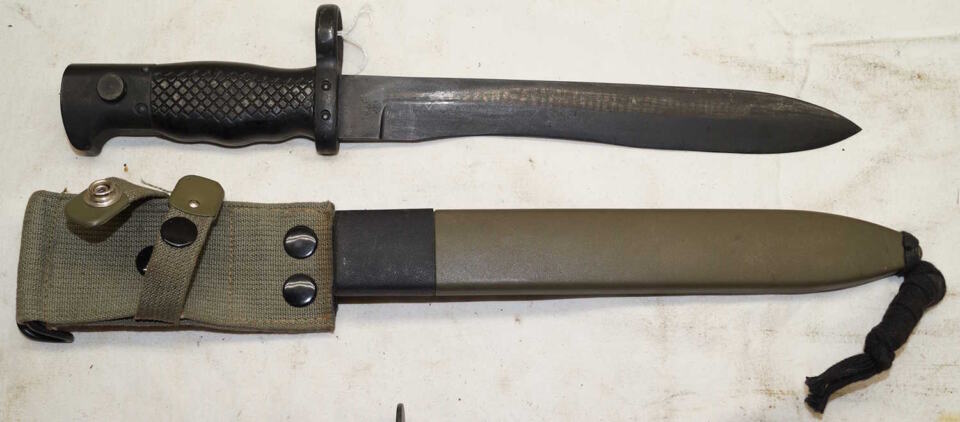 M1964 CETME bolo bayonet with scabbard INI TOLEDO