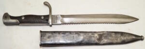 S98/05nA bayonet with scabbard.
