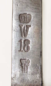 S98/05nA bayonet with scabbard.